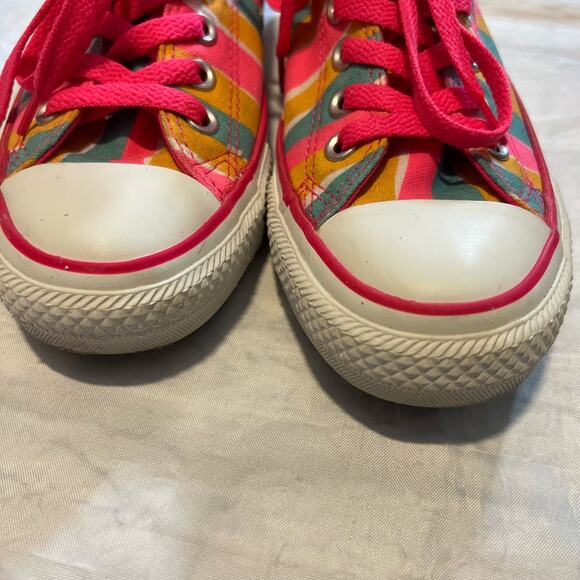 Converse All-Star Chucks 7 - Picture 3 of 9